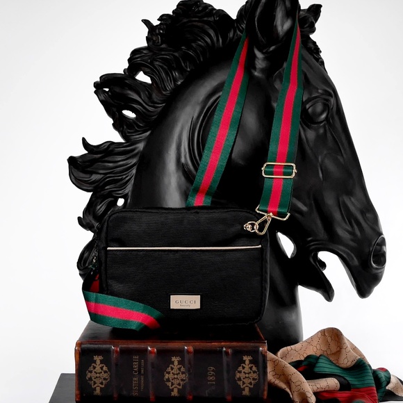 Gucci Bag Crossbody Beauty Pouch NEW - Picture 6 of 6